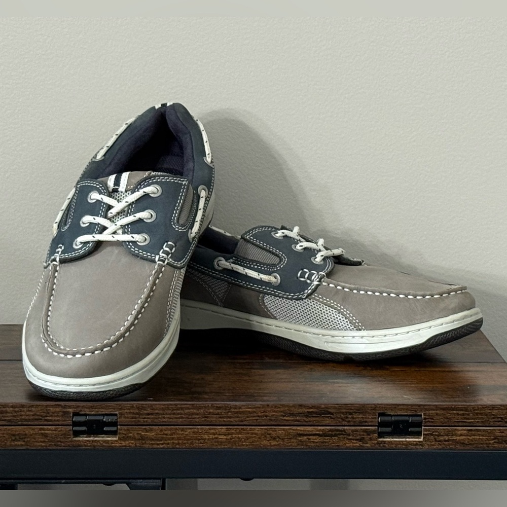Men's Bass Gray and Navy Boat Shoes